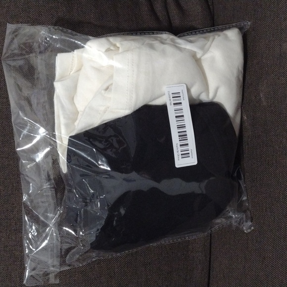 3pc bundle with earrings nwt - Picture 12 of 12